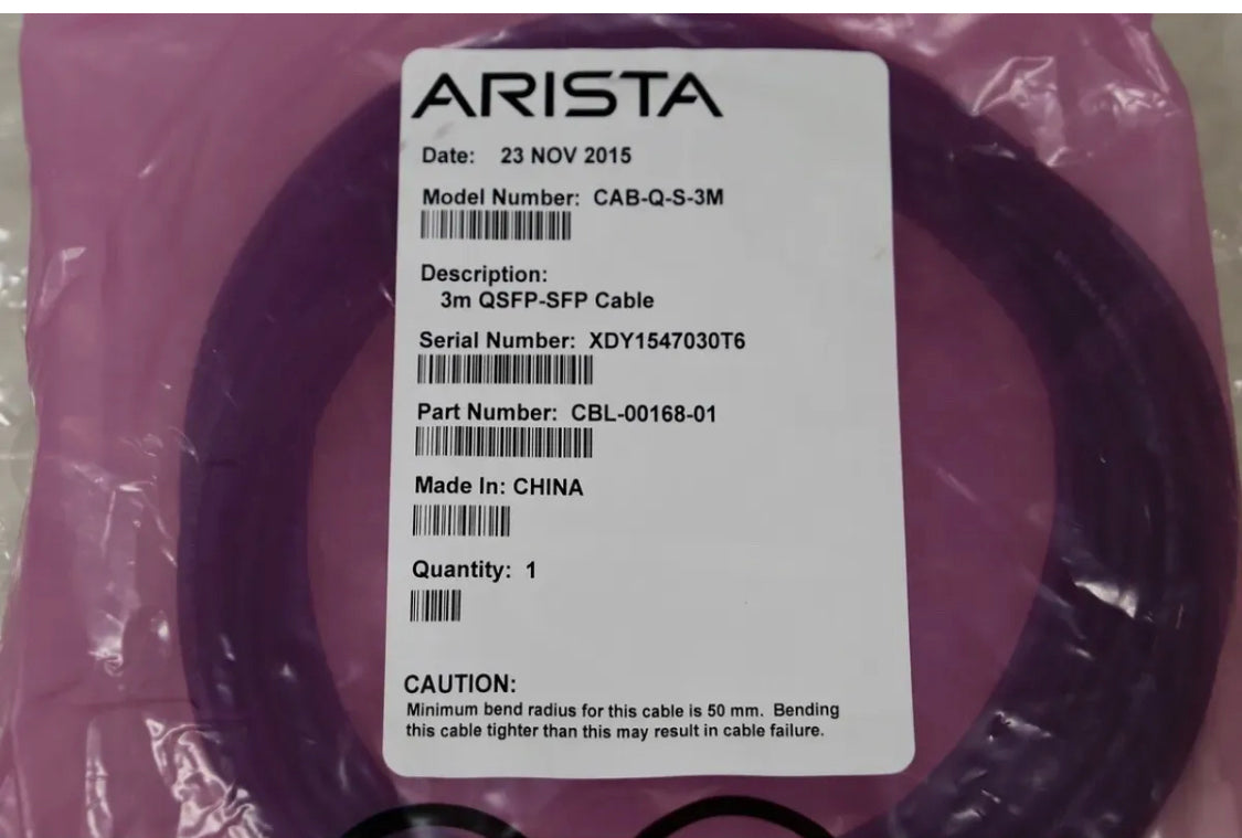 Arista CBL-00168-20 CAB-QS-3M Медный разводной кабель 10GbE QSFP+4xSFP Новый