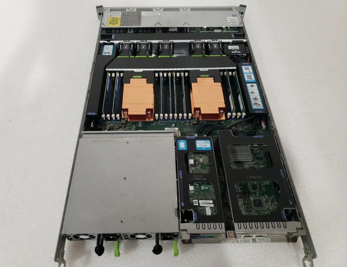 Cisco UCS C220 M3 1U 2x 6-Core Xeon E5-2620 2,0 GHz / 64 GB RAM / Keine Festplatte