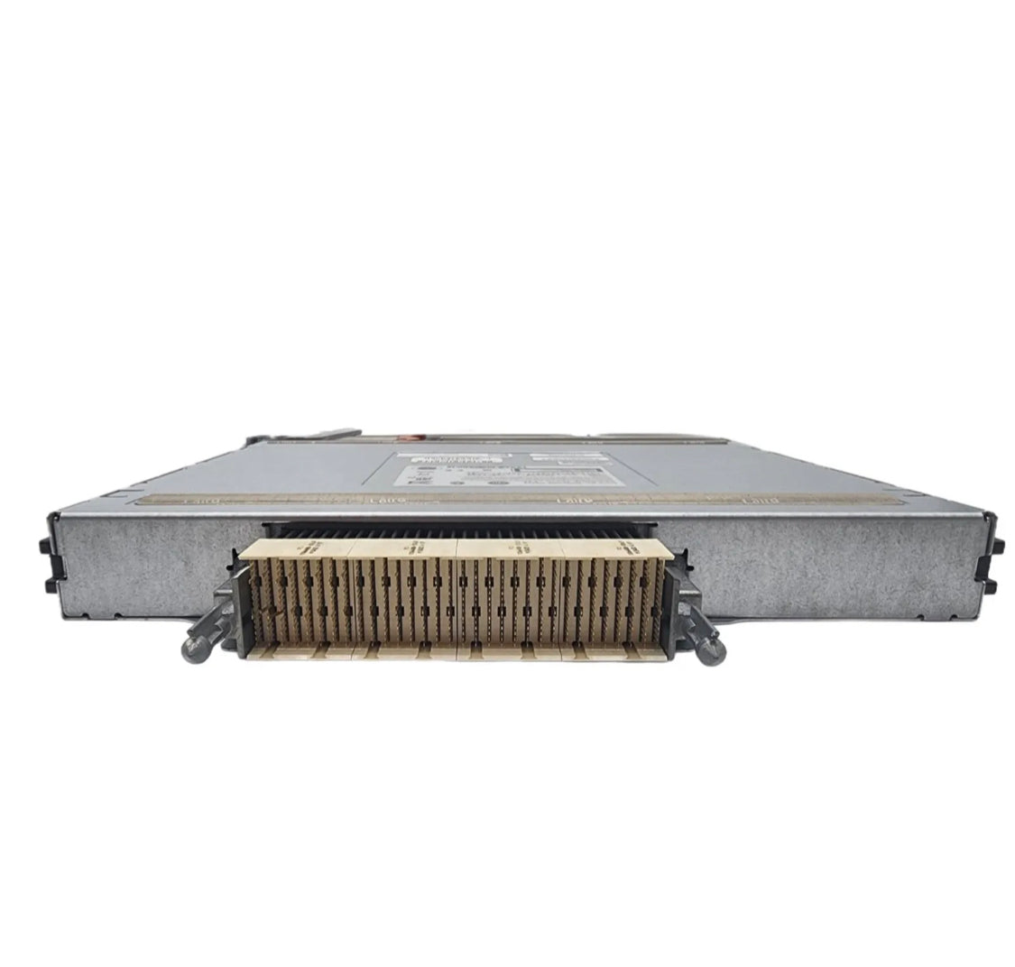 BROCADE 24-портовый модуль коммутатора высокой плотности Fibre Channel 8 ГБ с оптикой 8G M1000e