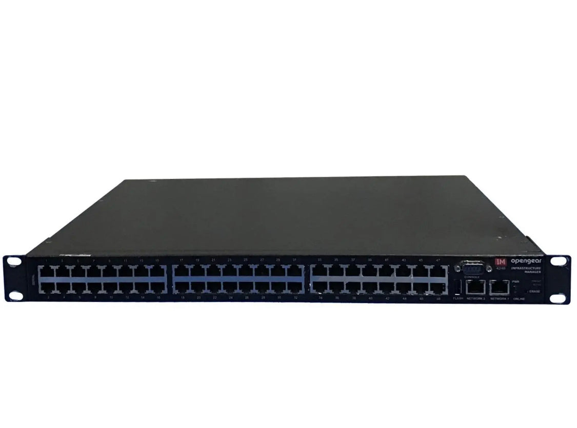 Opengear IM4248 48 Port RJ45 Console Server Infrastructure Manager mit Ohren