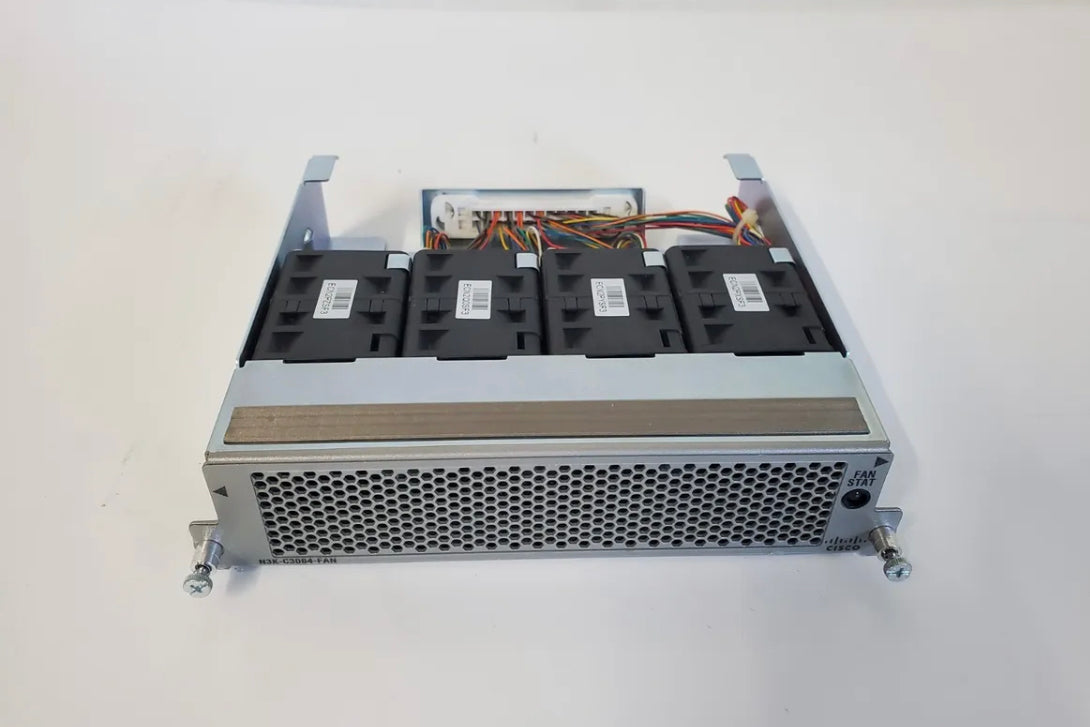 Модуль вентилятора с вытяжным потоком воздуха на стороне порта Cisco Nexus N3K-C3064-FAN
