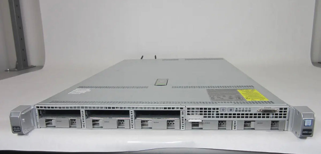 CISCO APIC-SERVER-L2 V02 2xIntel Xeon E5-2620 v3 2,40 ГГц БЕЗ жесткого диска 128 ГБ (4x32 ГБ)
