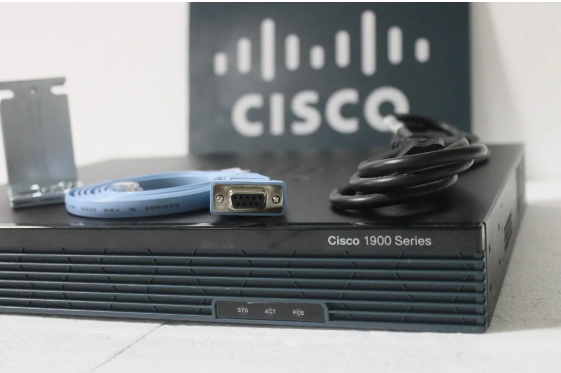 Cisco 1921 Series 2-Port 1GE Integrated Services Router CISCO1921-SEC/K9, getestet