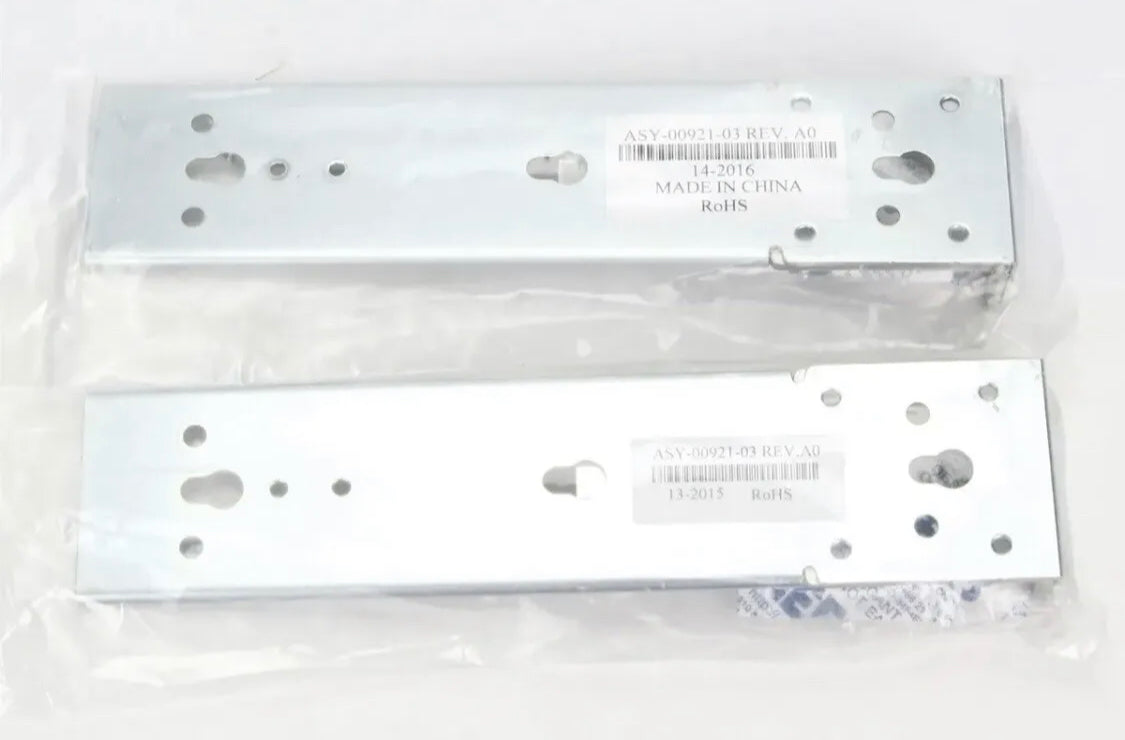 КРОНШТЕЙНЫ ДЛЯ МОНТАЖА В СТОЙКУ 1U ASY-00921-03 REV AO Для Arista 7020 7060 7050