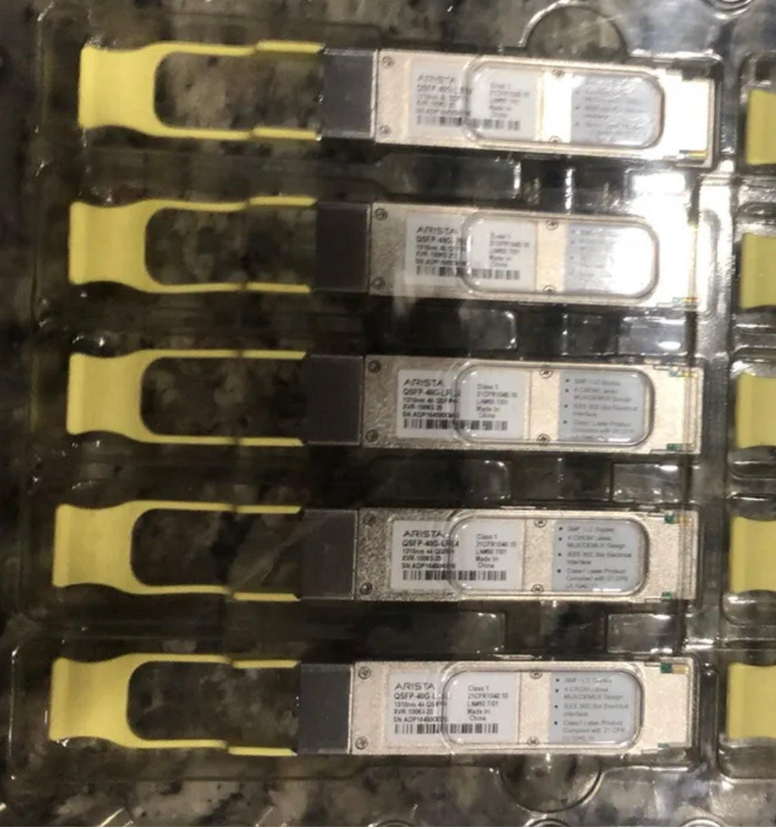 Ариста QSFP-40G-LRL4 XVR-10063-20 QSFP+LR4