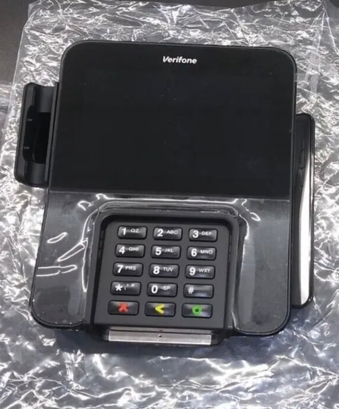 Совершенно новый терминал Verifone M400 Wi-Fi/BT (PC15) M445-403-01-WWA-5