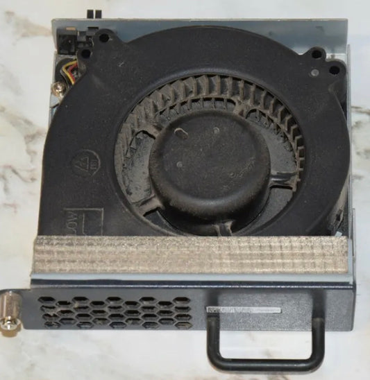 Сетевой коммутатор серии Juniper Networks EX3200 Вентилятор охлаждения Fantray