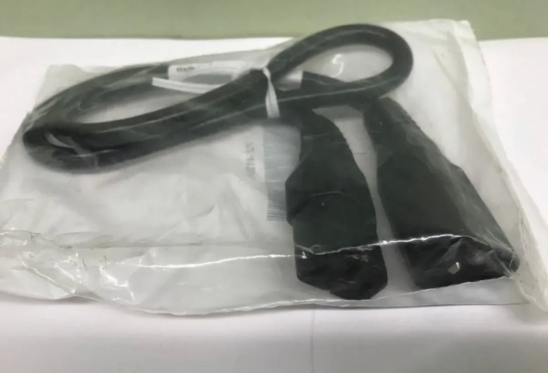 NEUES Cisco Jumper-Netzkabel CAB-C13-C14-JMPR 72-4128-01