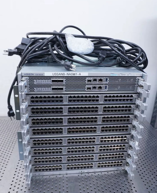 ARISTA CCS-758-CH campus switches With 2x SUP100 1x 750X-48ZXP & 7x 48TP Cards