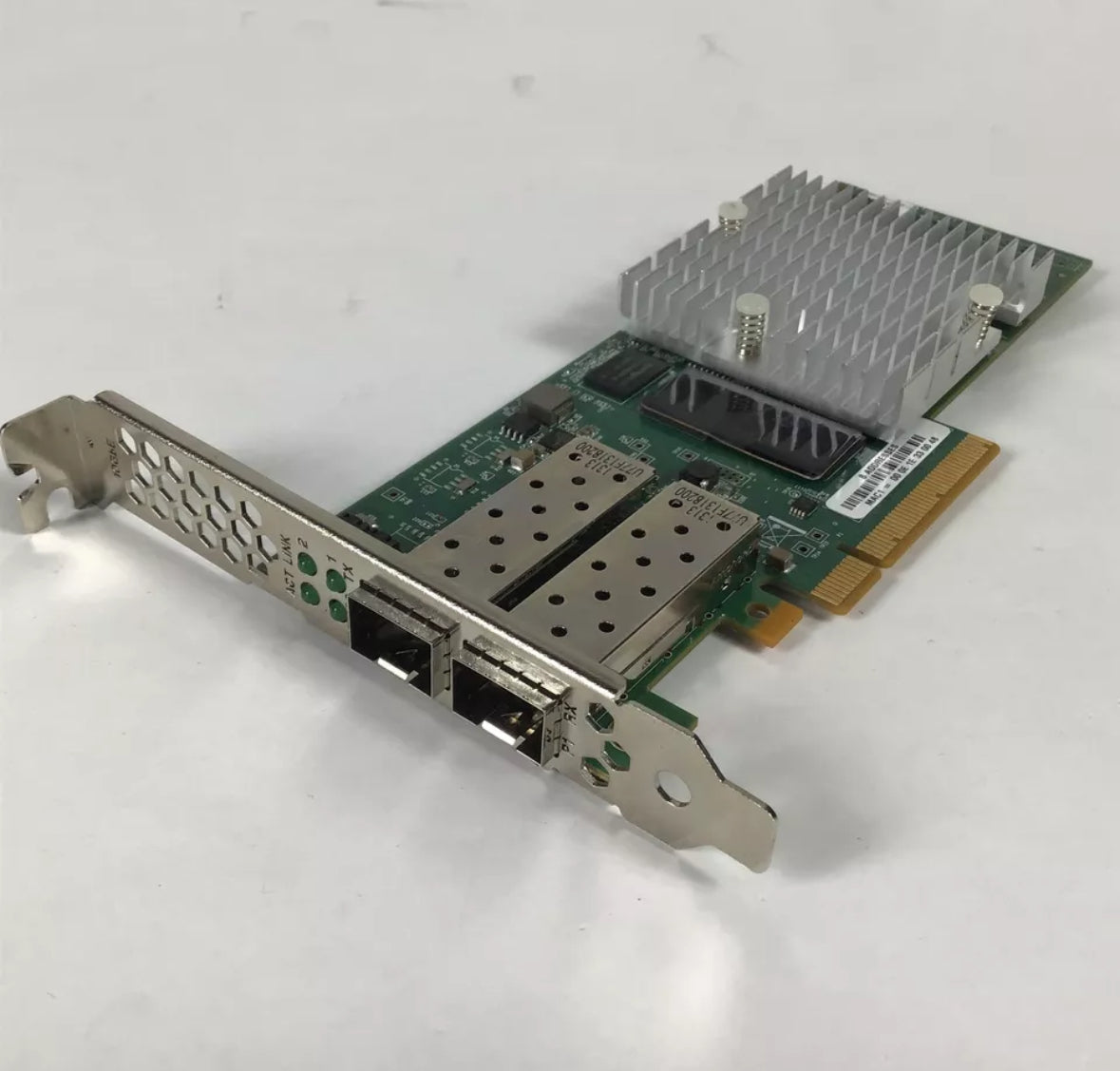 QLogic QLE8242-SR 10GbE PCIe Dual Port FC Network Adapter Card - No SFPs