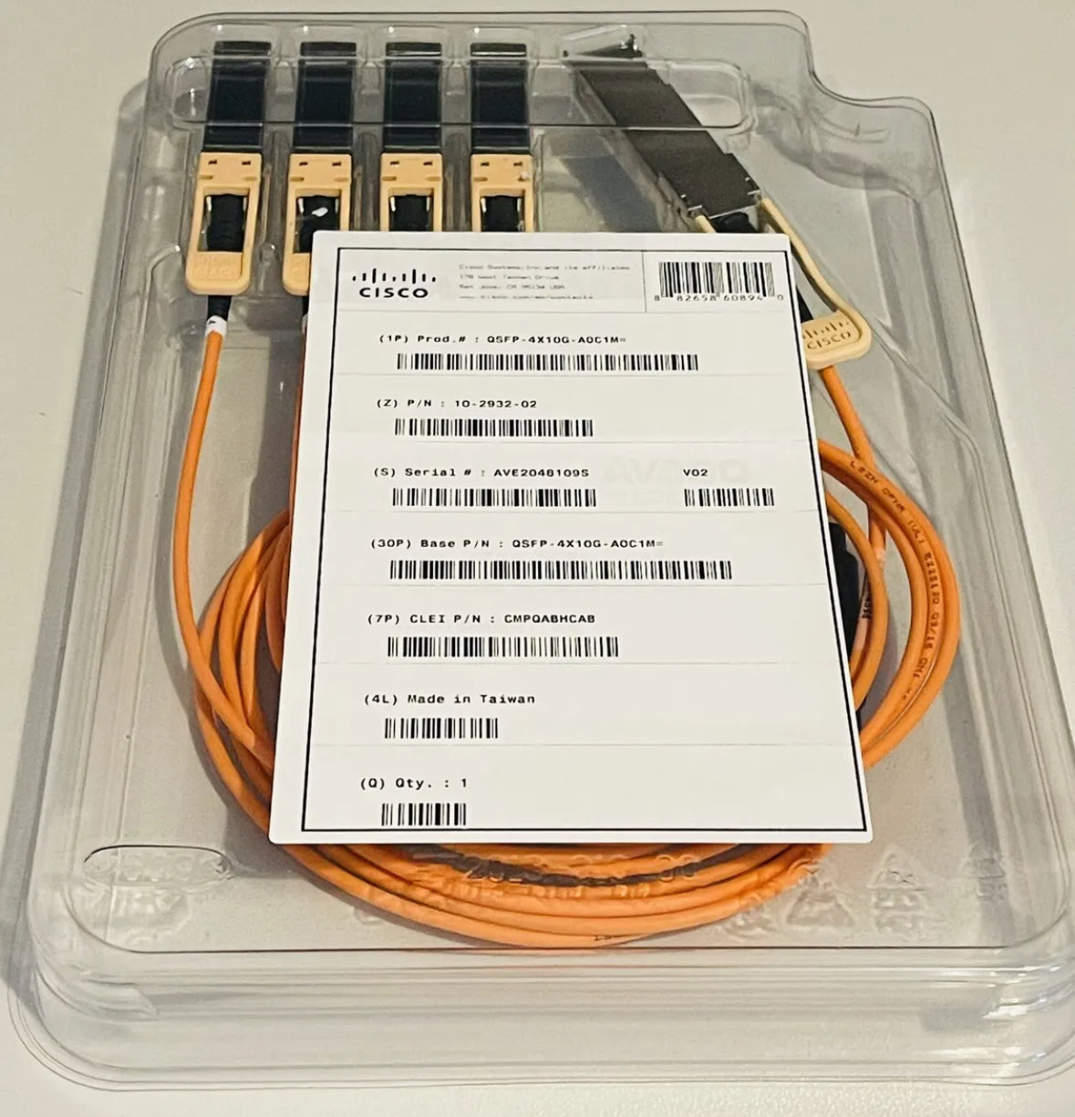 Cisco QSFP-4X10G-AOC1M - 40G QSFP  4x 10G SFP+ Active Optical Breakout Cable 1M-