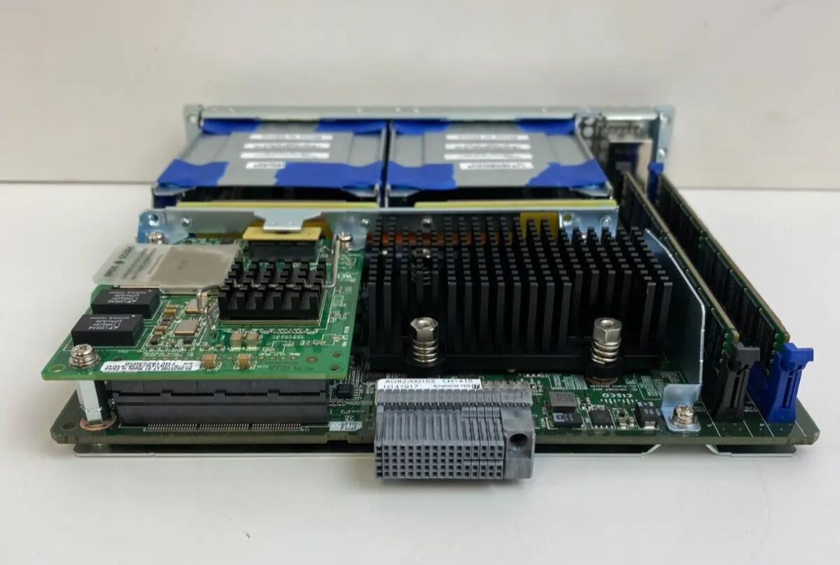 Cisco UCS-E140S-M2/K9 1U Singlewide Server (2x-8GB) Ram (2x-2TB) HDD