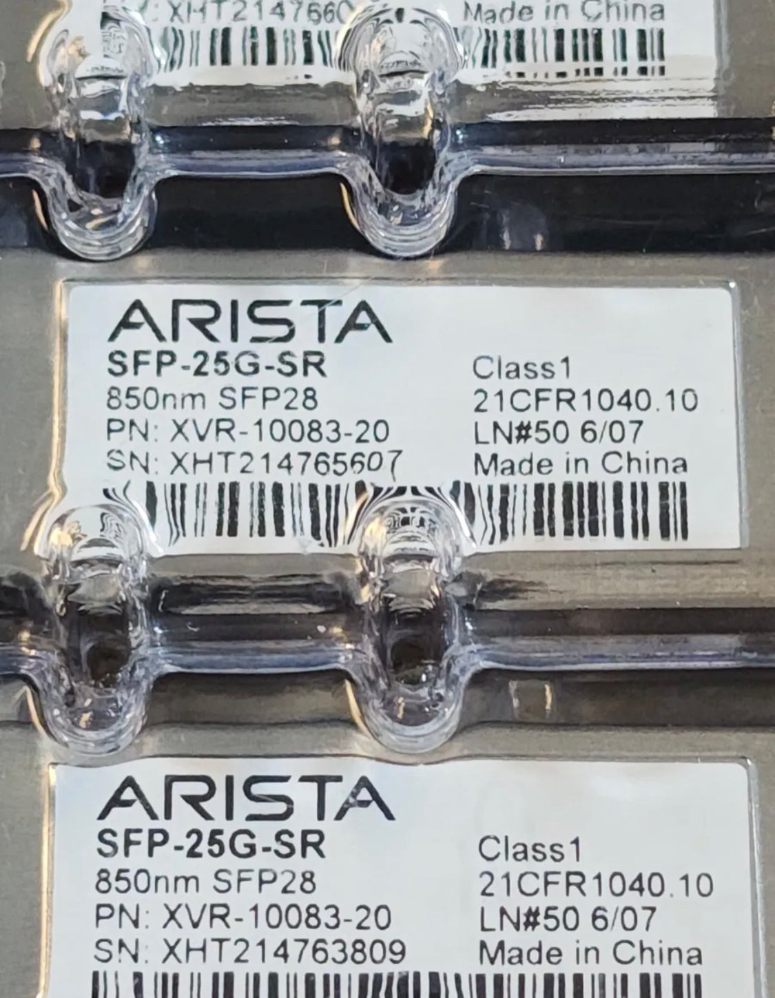 NEW Genuine ARISTA SFP-25G-SR 25GBASE-SR SFP28  XVR-10083-20