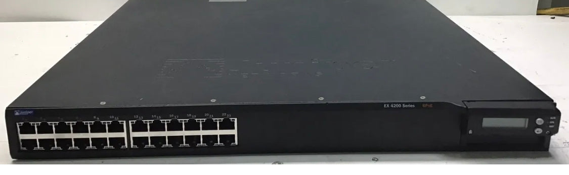 Juniper EX 4200 Series EX4200-24T 8PoE 24 Port.