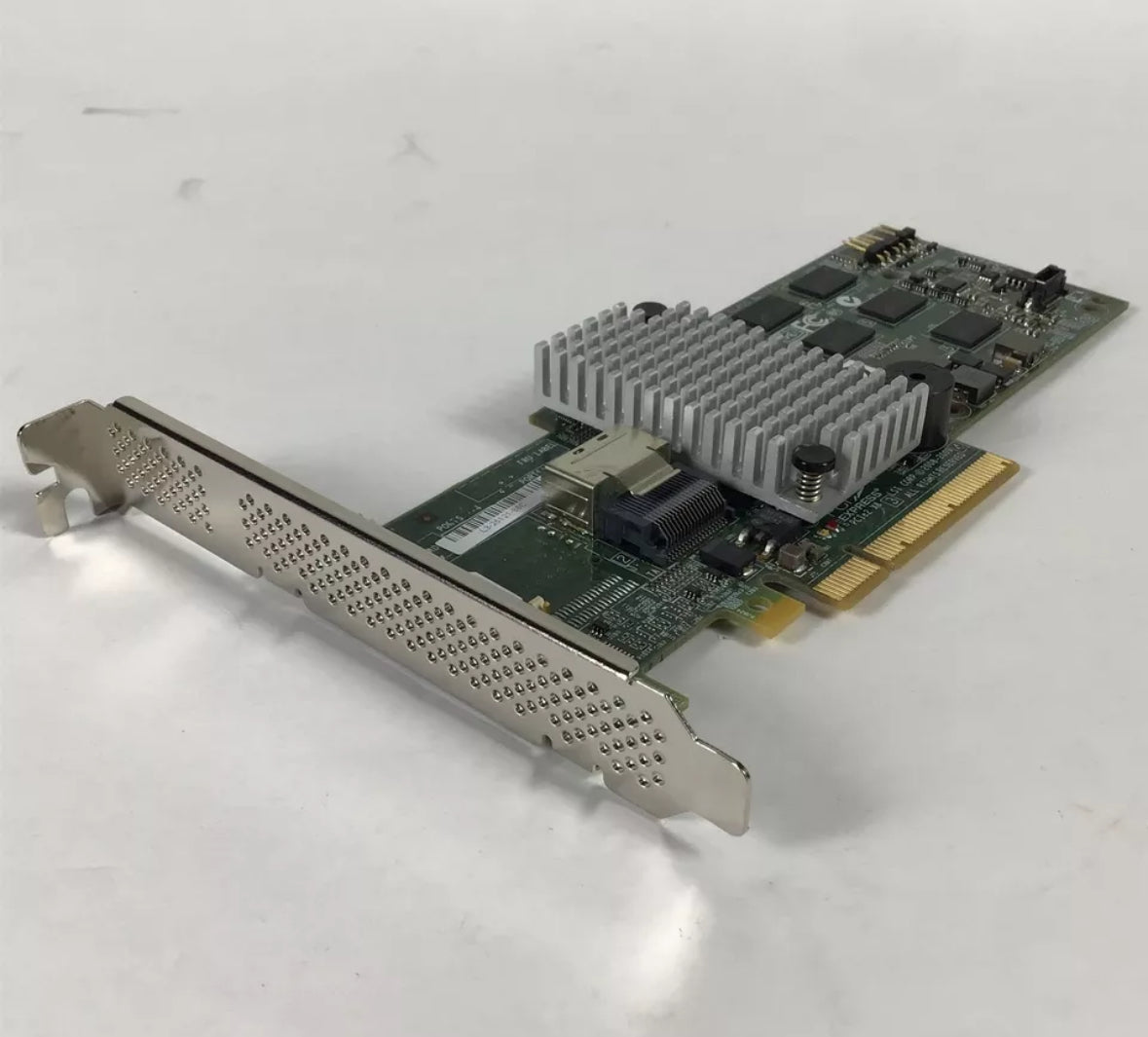 LSI MegaRAID L3-25121-86C SATA/SAS 9260-4i PCI-e 6Gb/s RAID Controller Card