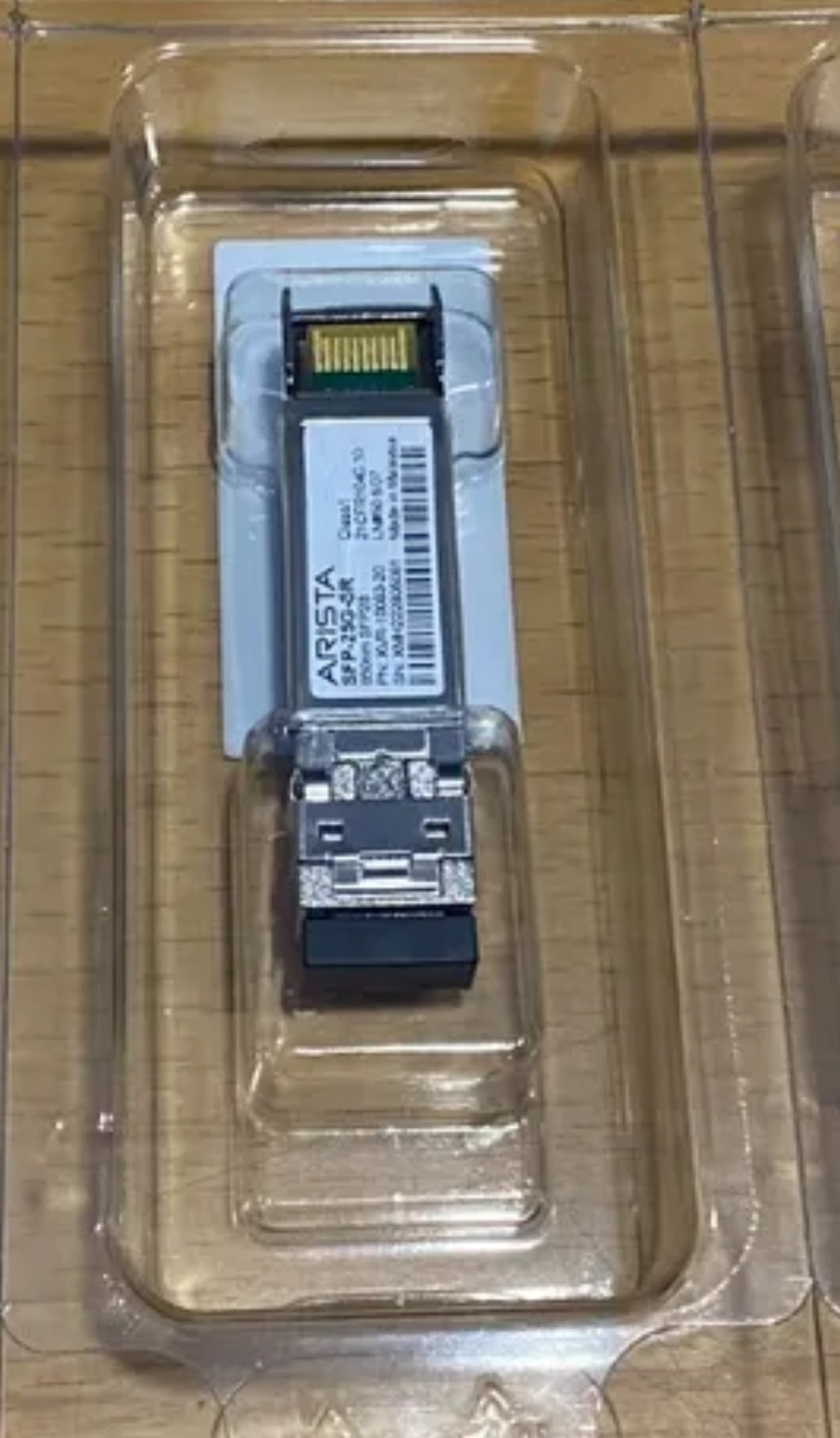 NEW Arista SFP-25G-SR 25GBASE-SR XVR-10083-20 SFP28 SR 850nm LC MMF transceiver