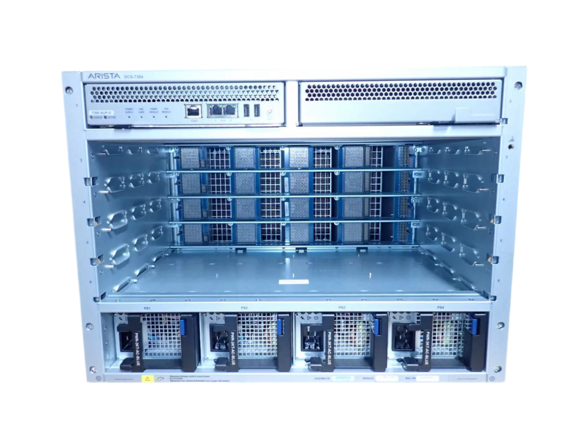 Arista DCS-7304 Switch chassis DCS-7300-SUP-D 4x DCS-7324X-FM  x  PWR-3KT-AC-B